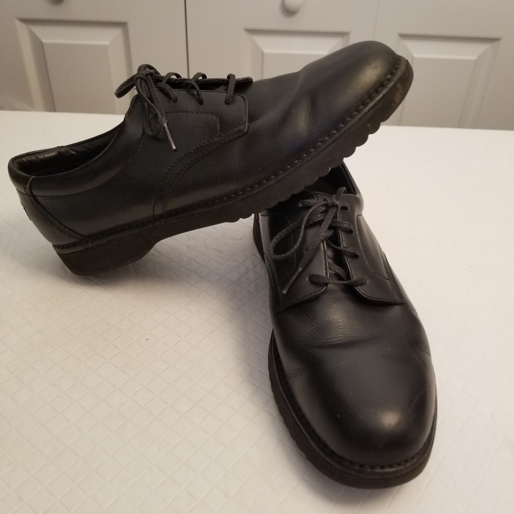 Vibram Black Men's Oxfords